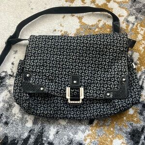 Guess over the shoulder bag